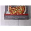 Image 2 : 3pc Pizza Stone Set (NIB)