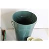 Image 5 : Watering Cans, Gardening Pails
