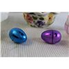 Image 2 : Plastic Easter Eggs, Flower Glasses, Detailed Bowls