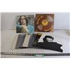 Image 1 : (9) Vinyl Records (James Taylor, Nestle Quik Chocolate Hits)