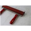 Image 2 : Double Handled Rubber 12" Silk Screen Roller