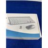 Image 3 : 2.4GHz Wireless Keyboard and Mouse Combo