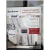 Image 1 : Brookstone Heated Throw 50"x60"