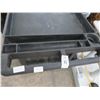 Image 2 : Rubbermaid Black 2 Shelf Cart