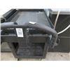 Image 2 : Rubbermaid Black 2 Shelf Cart