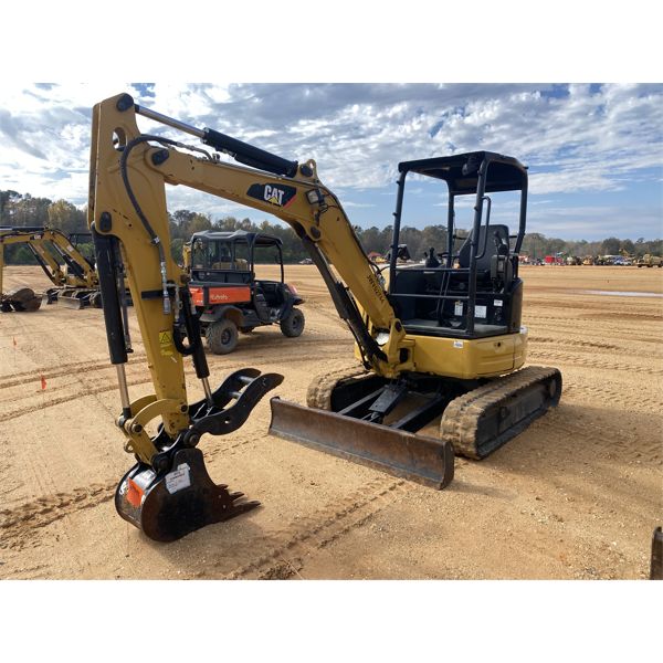 2017 CAT 303.5E2 CR Excavator - Mini
