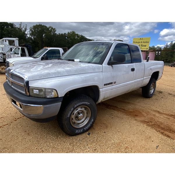 2001 DODGE RAM 1500 Pickup Truck