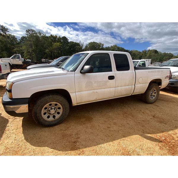 2006 CHEVROLET SILVERADO 1500 Pickup Truck