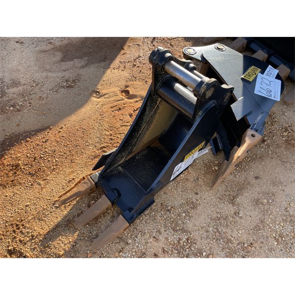 TROJAN 35CL-HD 12" BUCKET