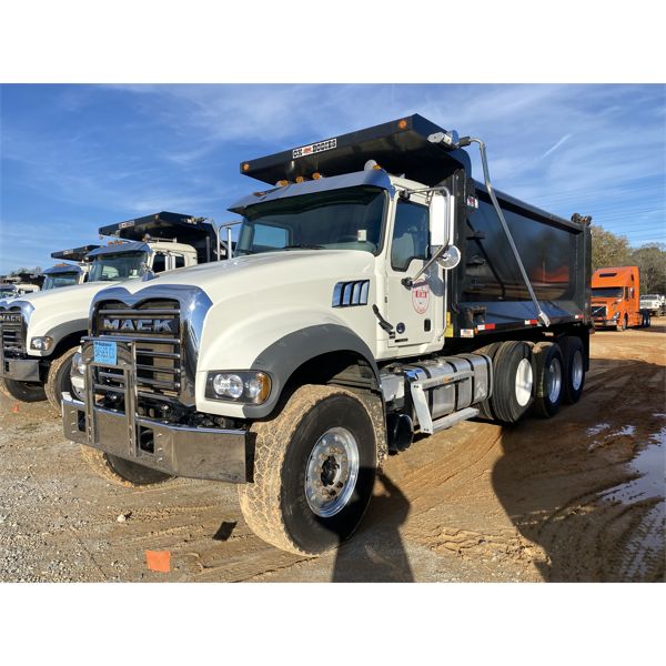2021 MACK GR64F Dump Truck