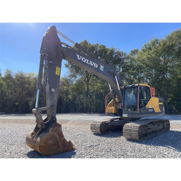 2020 VOLVO EC220EL Excavator