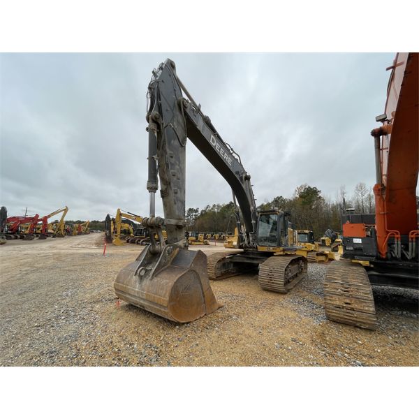 2013 JOHN DEERE 470G LC Excavator