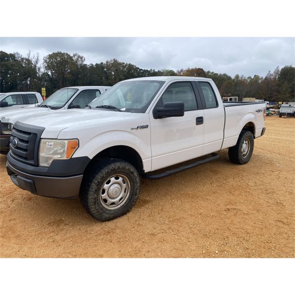 2010 FORD F150 XL Pickup Truck