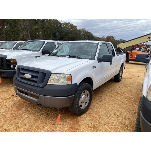 2008 FORD F150 XL Pickup Truck