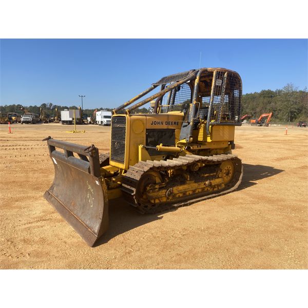 1987 JOHN DEERE 450E LT Dozer / Crawler Tractor