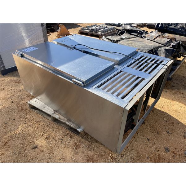 R25-2M-5N REFRIGERATOR