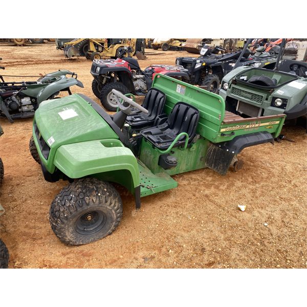 JOHN DEERE GATOR TS UTV