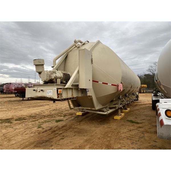 2000 AZTEC  Pneumatic / Dry Bulk Trailer