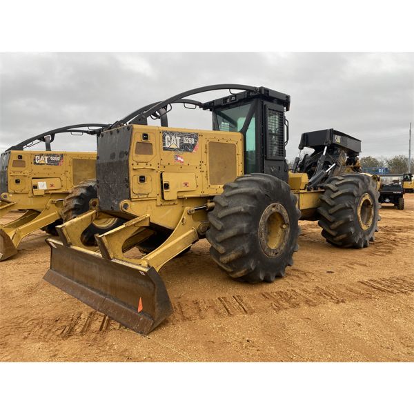 2016 CAT 525D Skidder