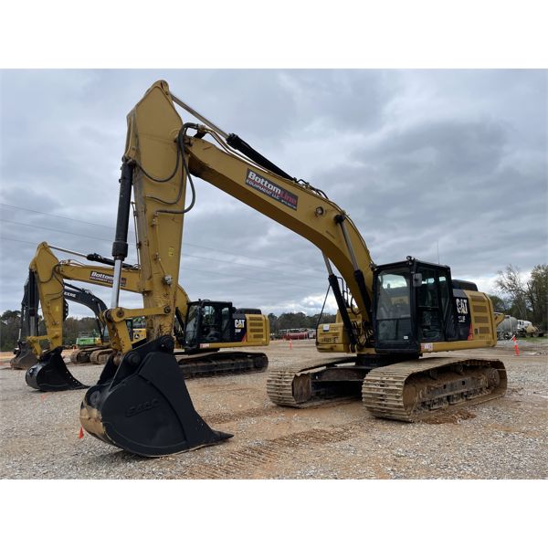 2018 CAT 330FL Excavator