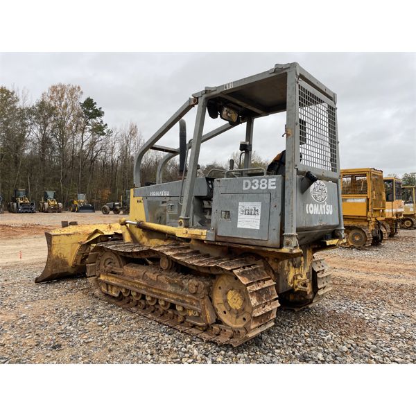 1999 KOMATSU D38-1 Dozer / Crawler Tractor - J.M. Wood Auction