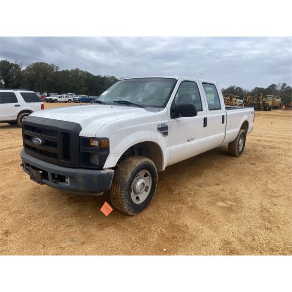 2008 FORD F250 XL Pickup Truck