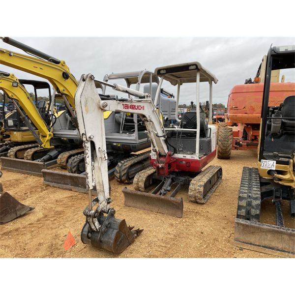 2006 TAKEUCHI TB016 Excavator - Mini