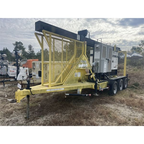 2016 BOSS BUMQ16MH-100 Light Tower