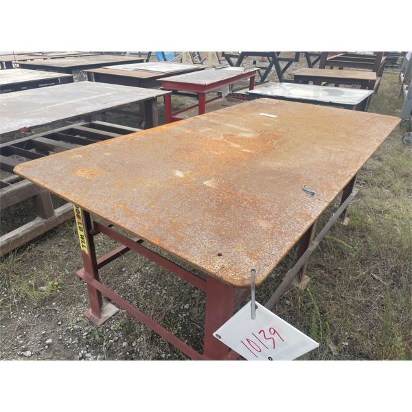 4'x8' METAL TABLE