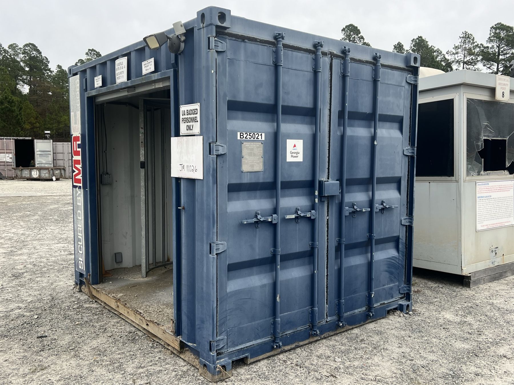 10' TURNSTYLE SECURITY CONTAINER - J.M. Wood Auction Company, Inc.