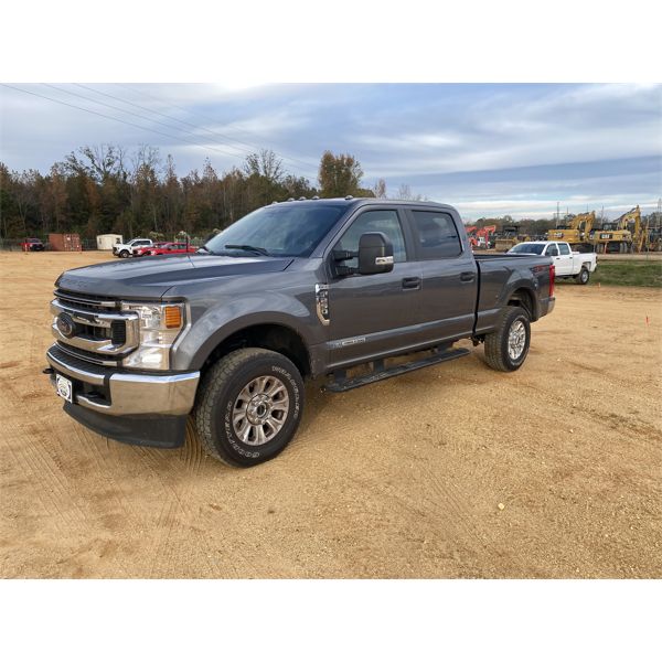 2022 FORD F250 STX FX4 Pickup Truck