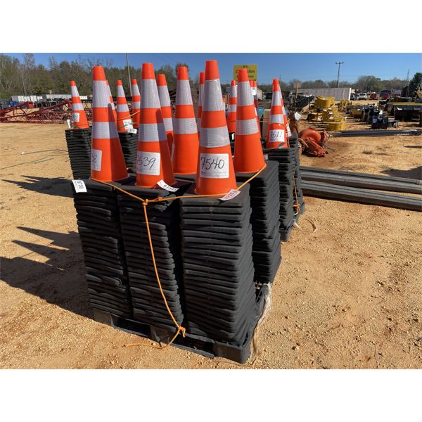 (25) SAFETY CONES