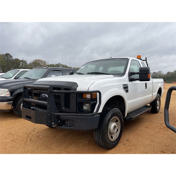2008 FORD F250 XL Pickup Truck