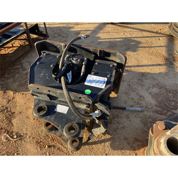 2014 CAT CVP40 PLATE TAMP