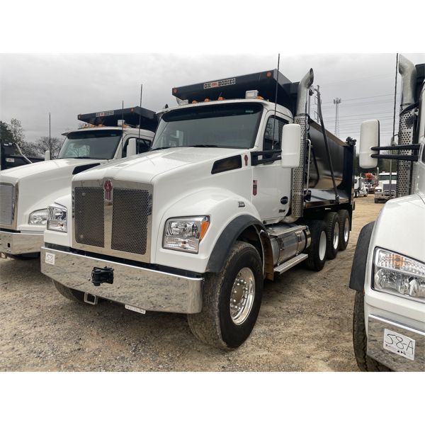 2023 KENWORTH T880S Dump Truck