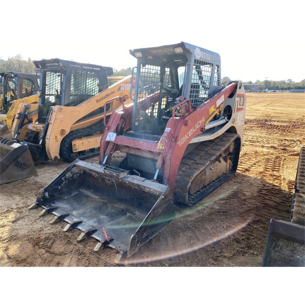 2017 TAKEUCHI TL8 Skid Steer Loader - Crawler