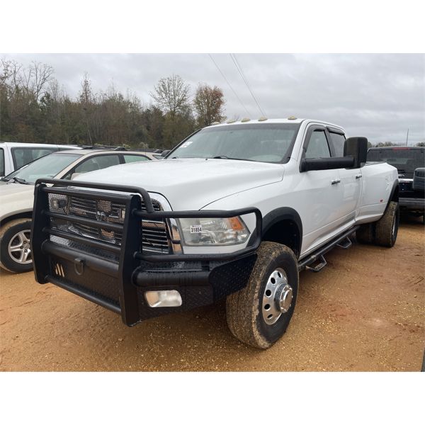 2012 DODGE RAM Pickup Truck