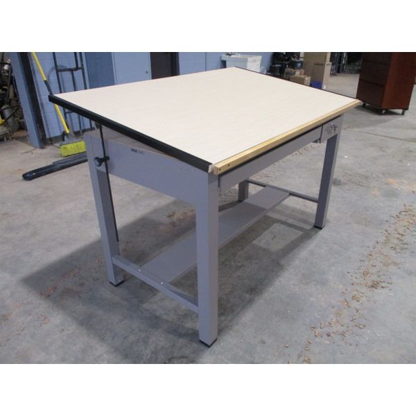 5' x 3'-2" TOP DRAFTING TABLE