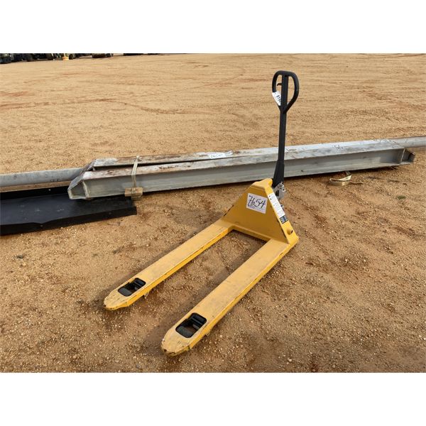 5,500 LB PALLET JACK