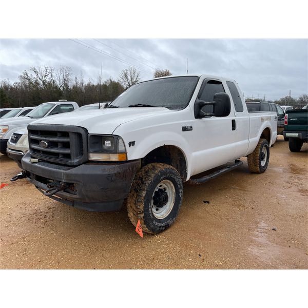 2002 FORD F250 XL Pickup Truck