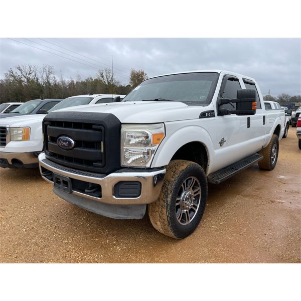 2014 FORD F250 XL Pickup Truck