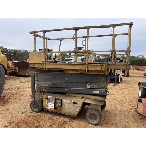 1997 GROVE SM3146E Scissor Lift