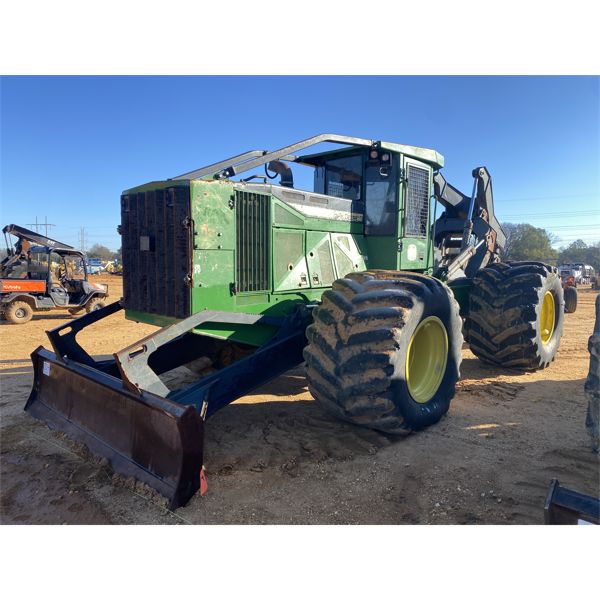 2015 JOHN DEERE 748L Skidder