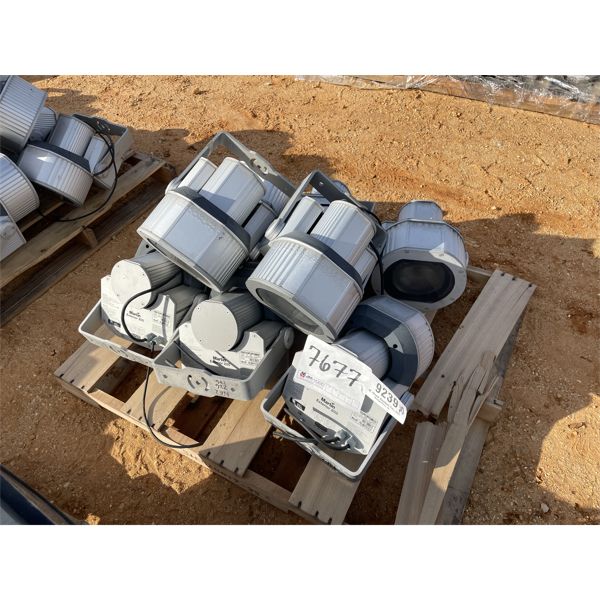 (8) MARTIN EXTERIOR 200 STAGE LIGHTS