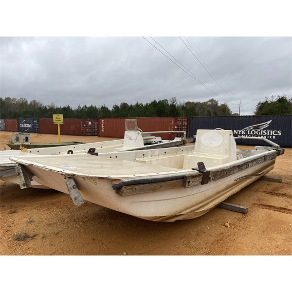 CAROLINA SKIFF 24DLX Boat