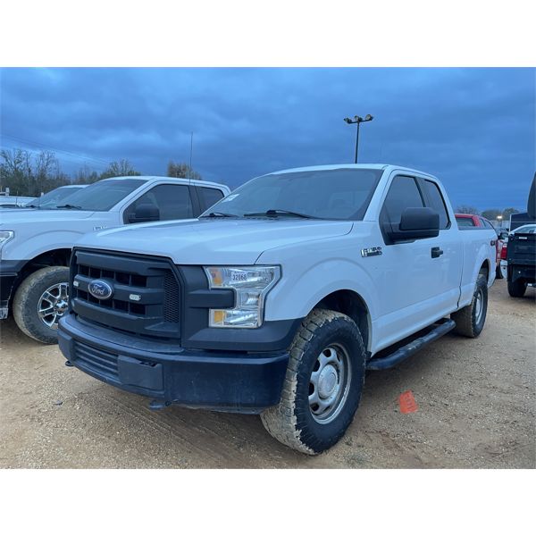 2015 FORD F150 XL Pickup Truck