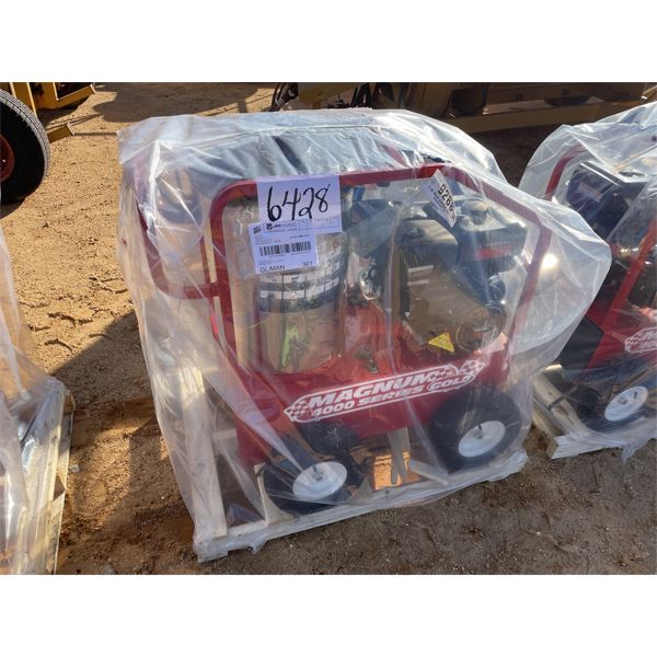 MAGNUM 4000 SERIES HOT WATER Pressure Washer