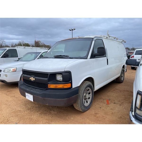 2009 CHEVROLET EXPRESS Cargo Van