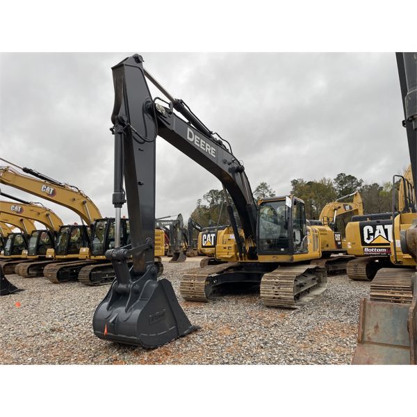 JOHN DEERE 210GLC Excavator