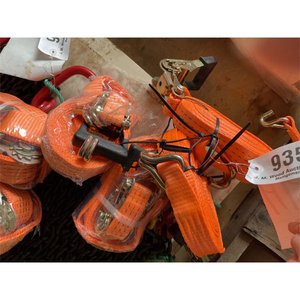 (4) 1.5" RATCHET STRAPS